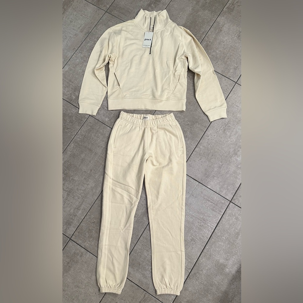 Pact Sweat Set